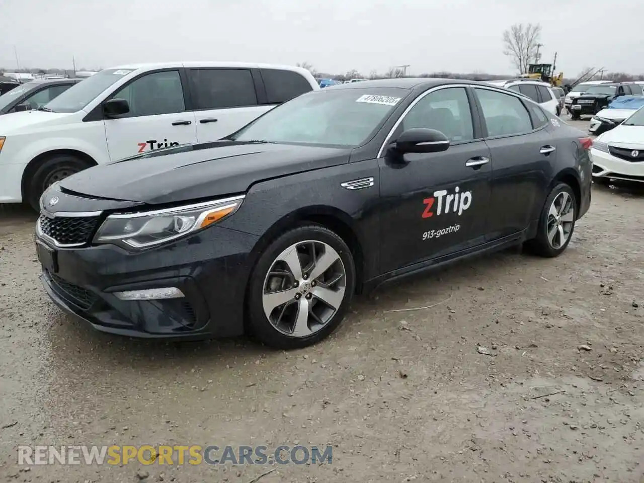 1 Photograph of a damaged car 5XXGT4L37KG316256 KIA OPTIMA 2019