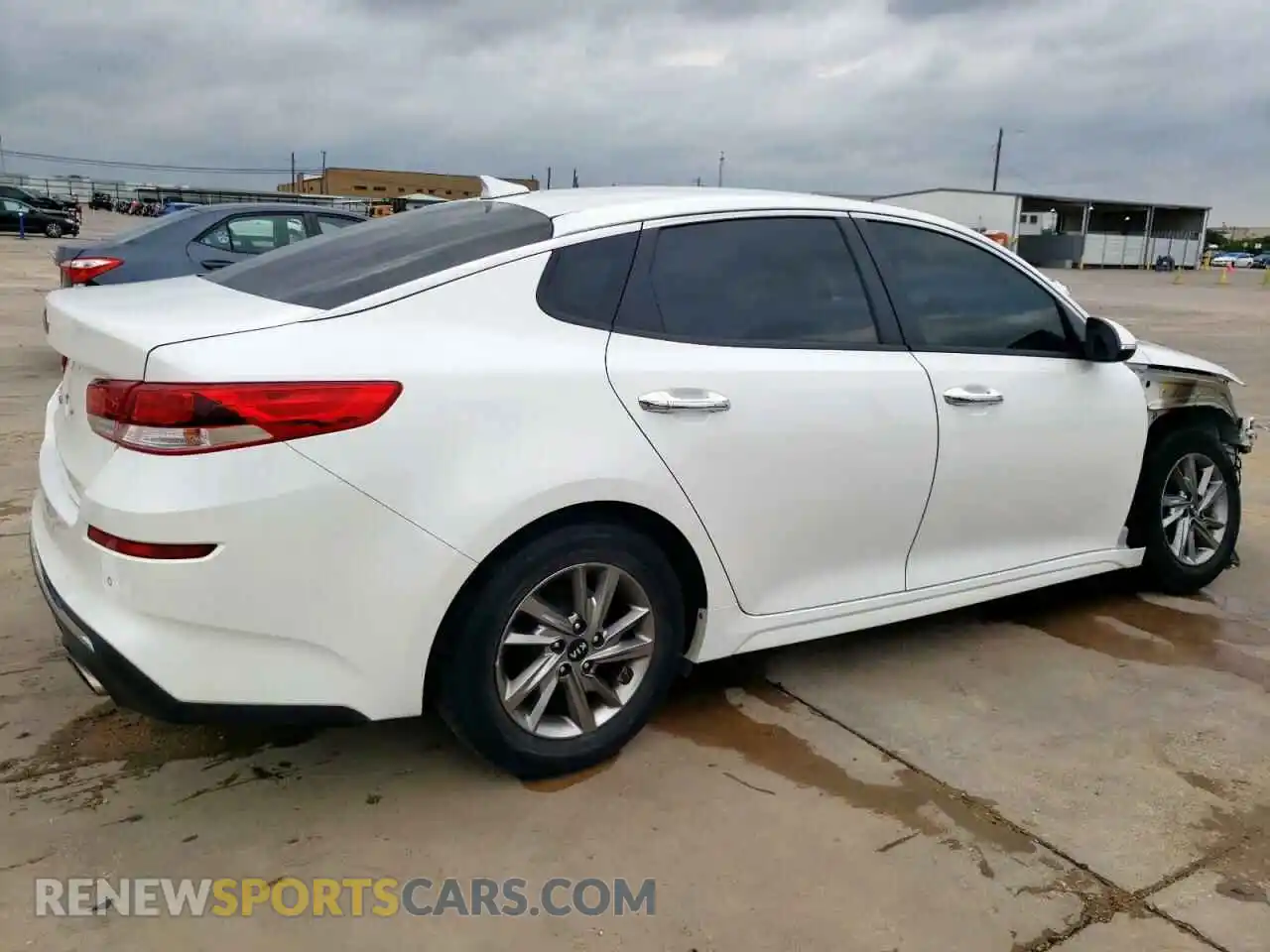 3 Фотография поврежденного автомобиля 5XXGT4L37KG351086 KIA OPTIMA 2019