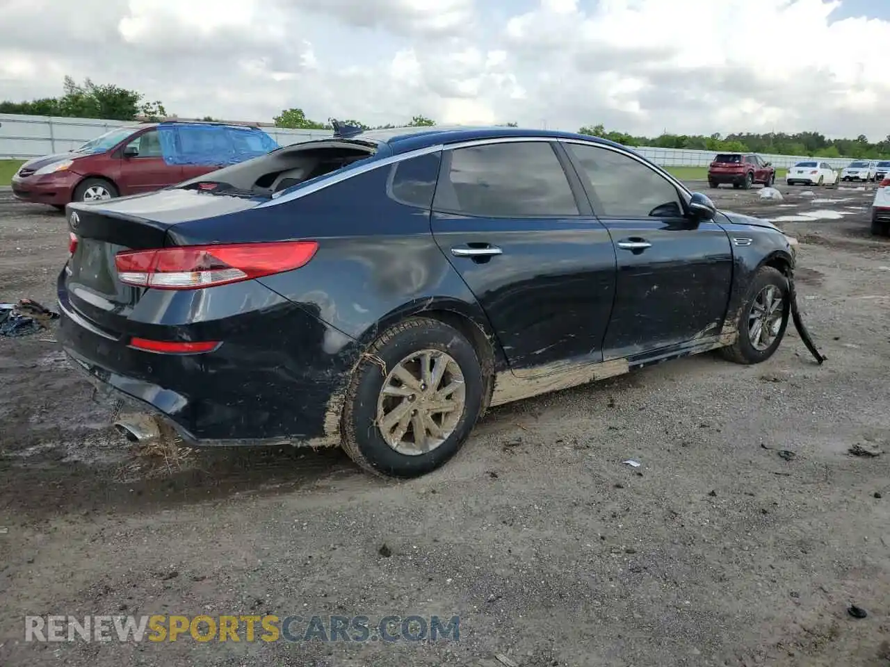 3 Фотография поврежденного автомобиля 5XXGT4L38KG347323 KIA OPTIMA 2019