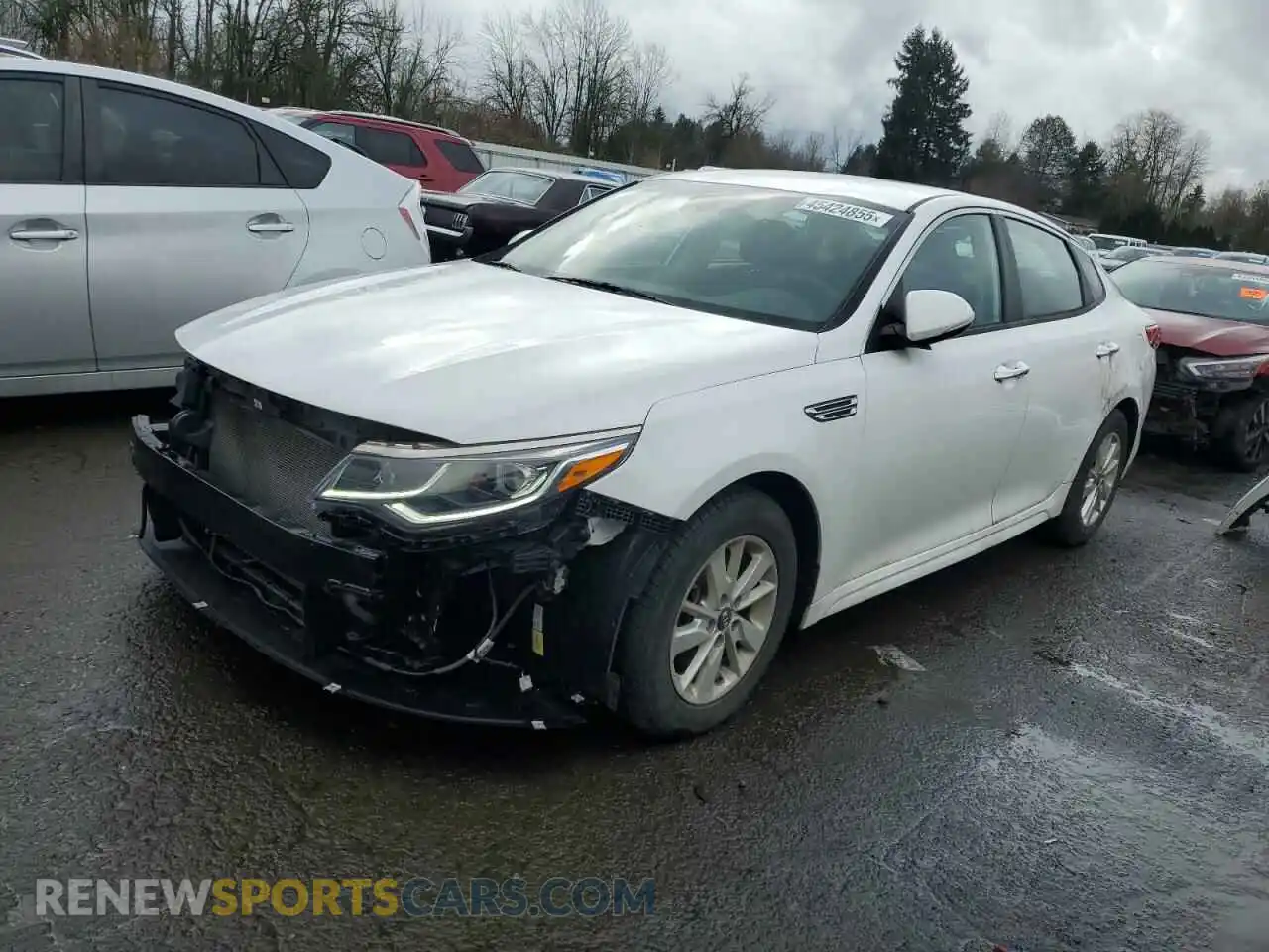 1 Photograph of a damaged car 5XXGT4L39KG282367 KIA OPTIMA 2019