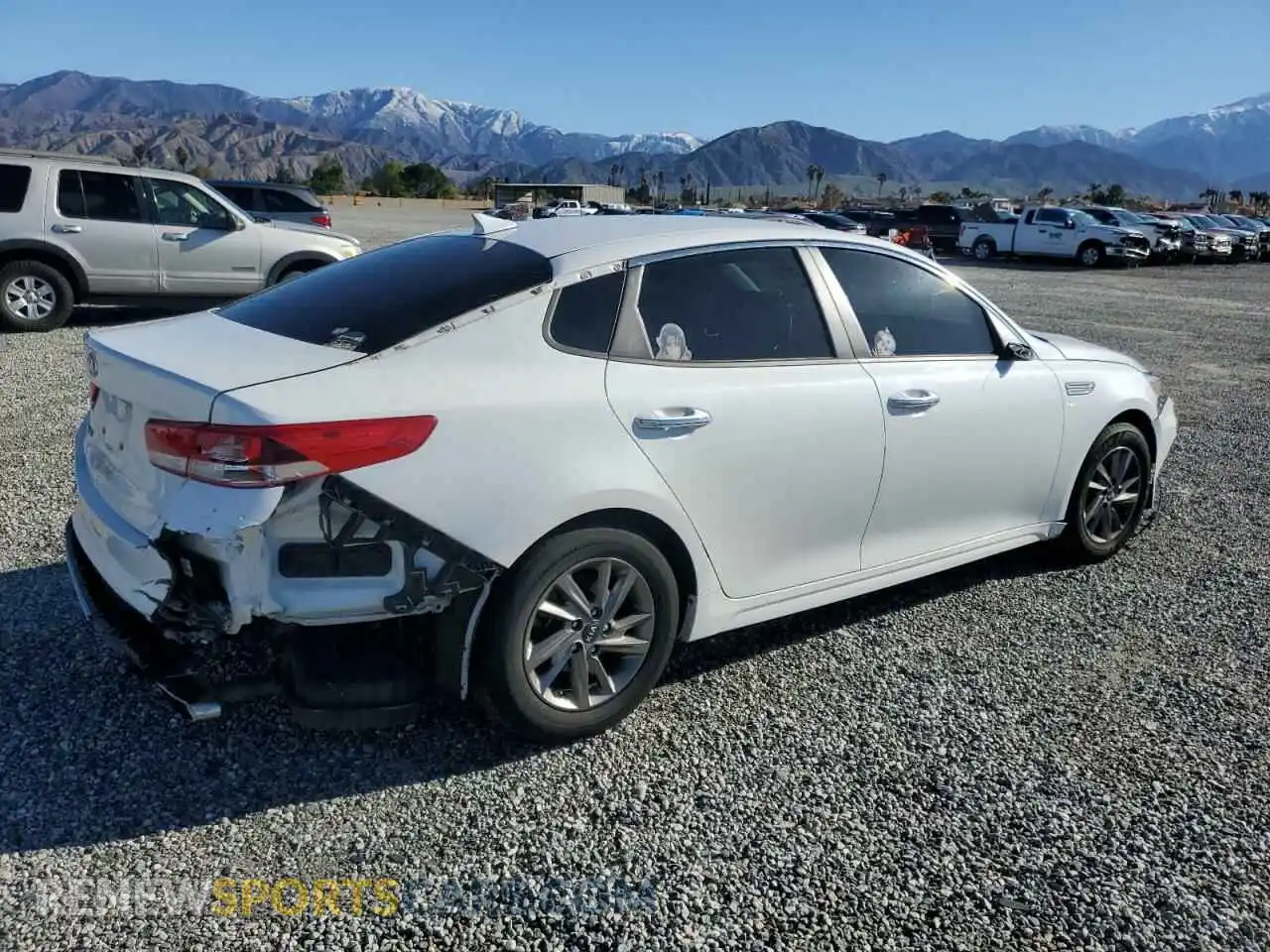 3 Photograph of a damaged car 5XXGT4L39KG333687 KIA OPTIMA 2019