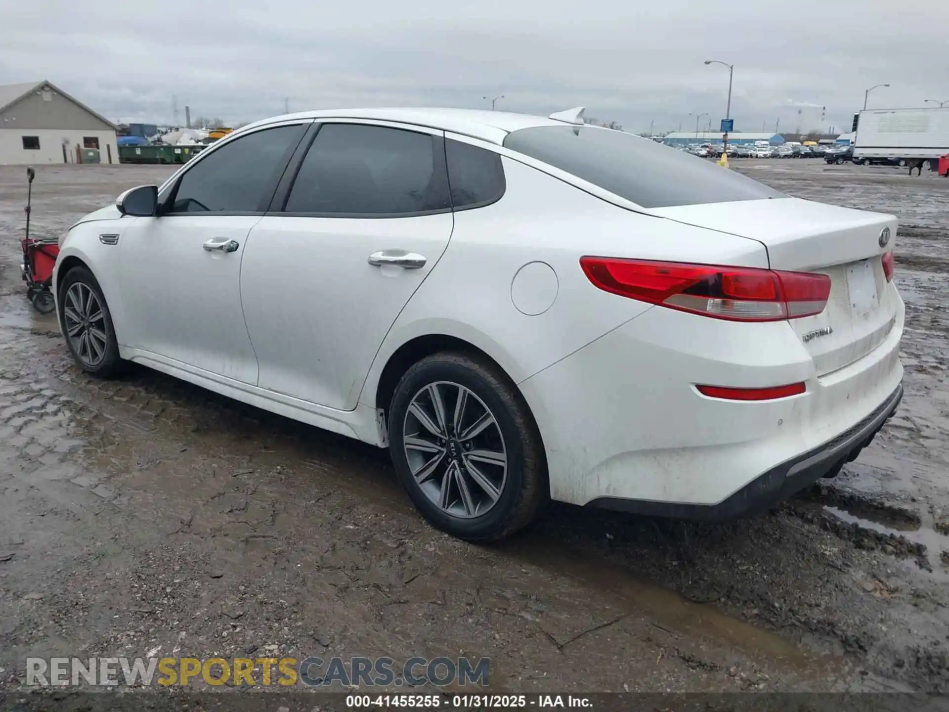 3 Photograph of a damaged car 5XXGT4L39KG355446 KIA OPTIMA 2019