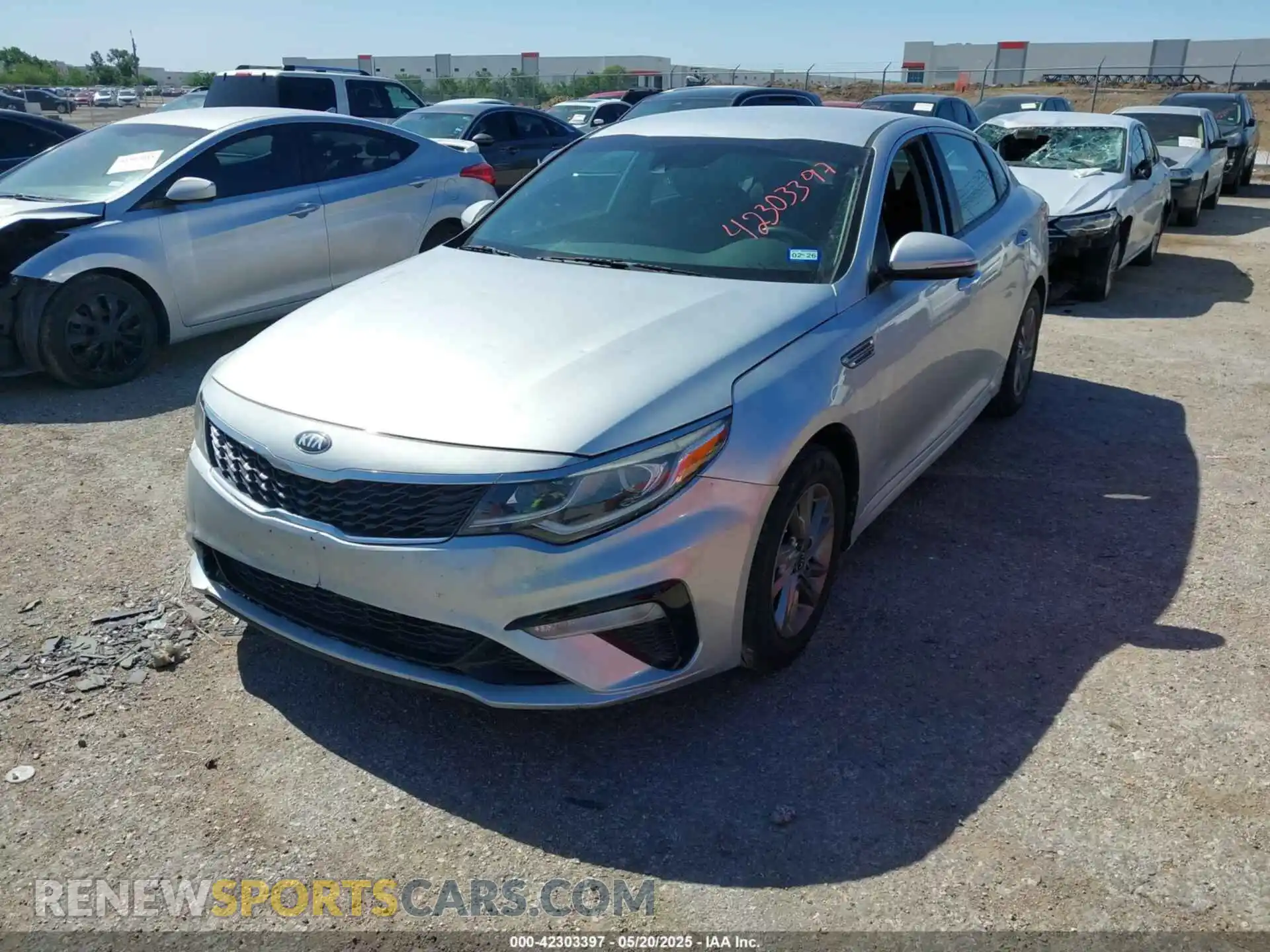 2 Photograph of a damaged car 5XXGT4L3XKG294060 KIA OPTIMA 2019