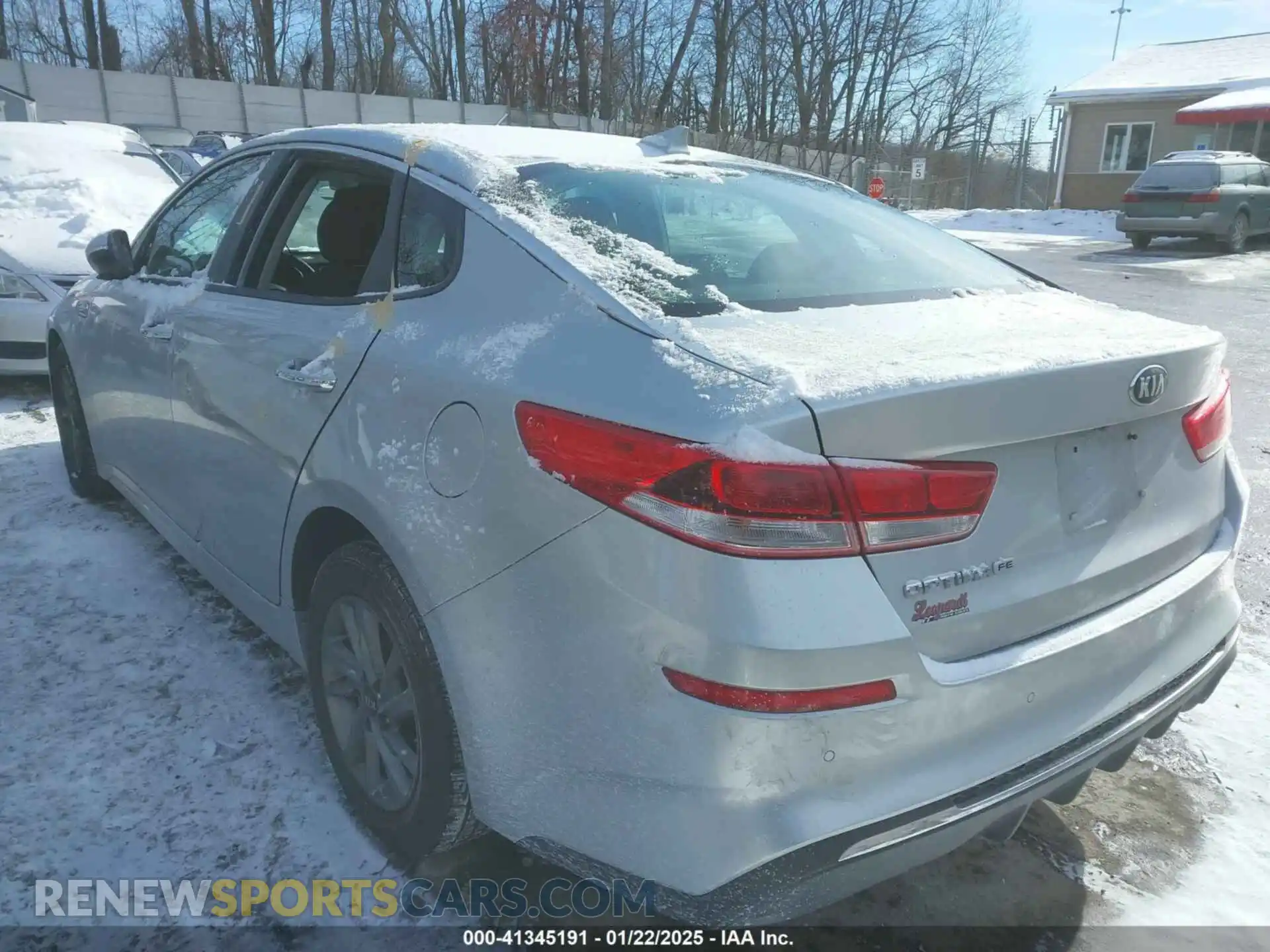 3 Photograph of a damaged car 5XXGT4L3XKG294513 KIA OPTIMA 2019