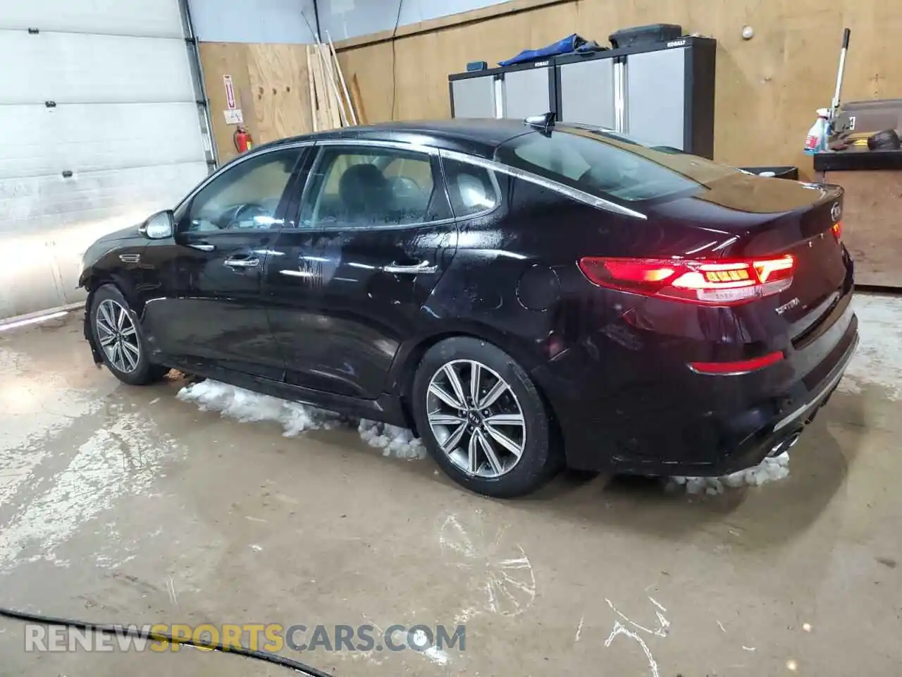 2 Photograph of a damaged car 5XXGU4L14KG315545 KIA OPTIMA 2019