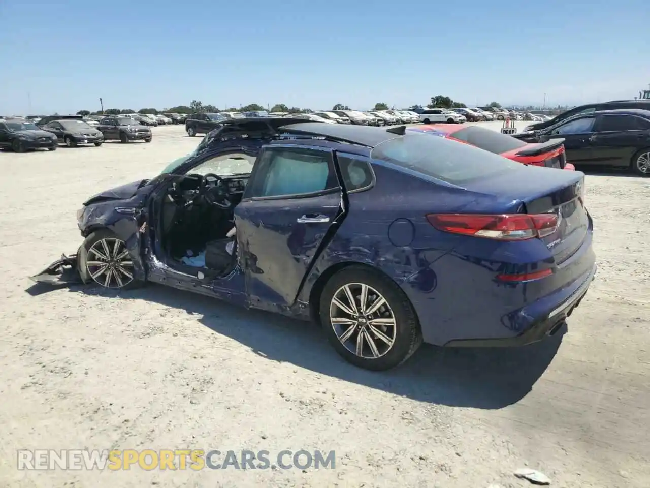 2 Photograph of a damaged car 5XXGU4L14KG337870 KIA OPTIMA 2019