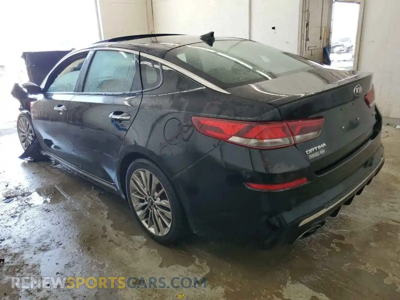 2 Photograph of a damaged car 5XXGV4L22KG301715 KIA OPTIMA 2019