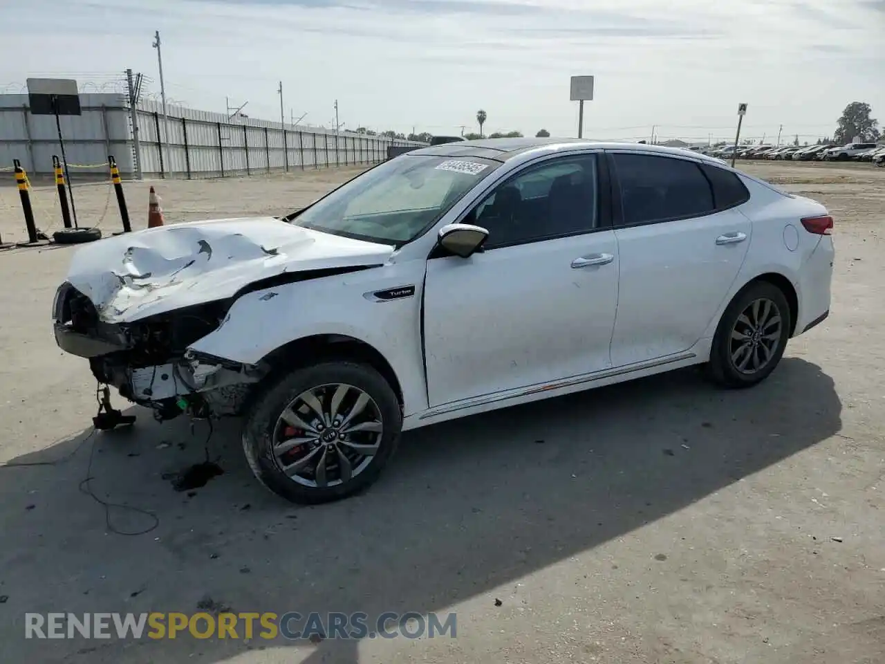 1 Фотография поврежденного автомобиля 5XXGV4L2XKG330038 KIA OPTIMA 2019