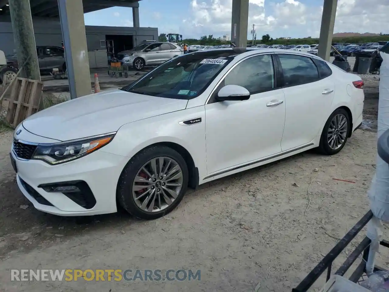 1 Photograph of a damaged car 5XXGV4L2XKG334476 KIA OPTIMA 2019