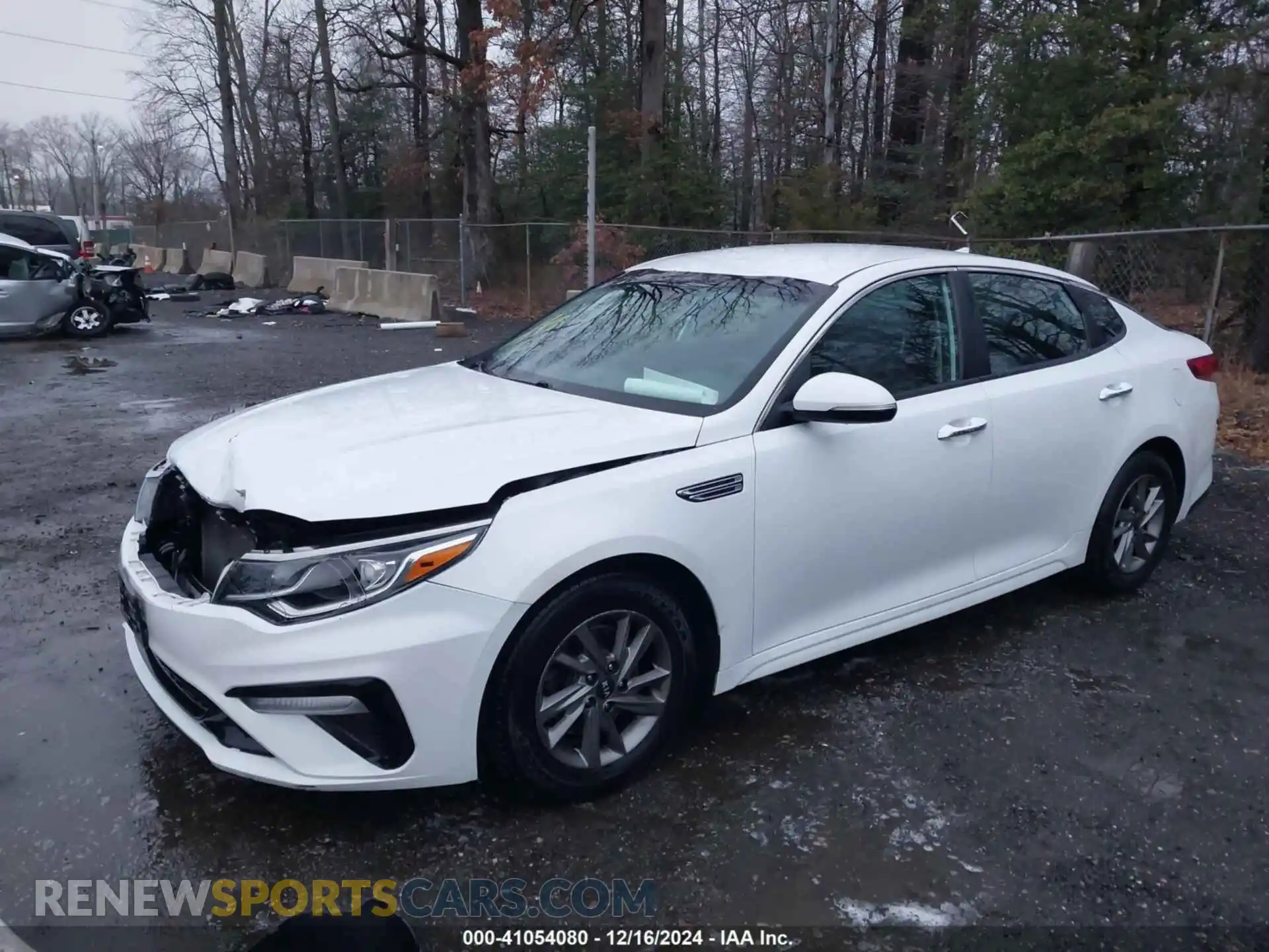 2 Photograph of a damaged car 5XXGT4L30LG407841 KIA OPTIMA 2020