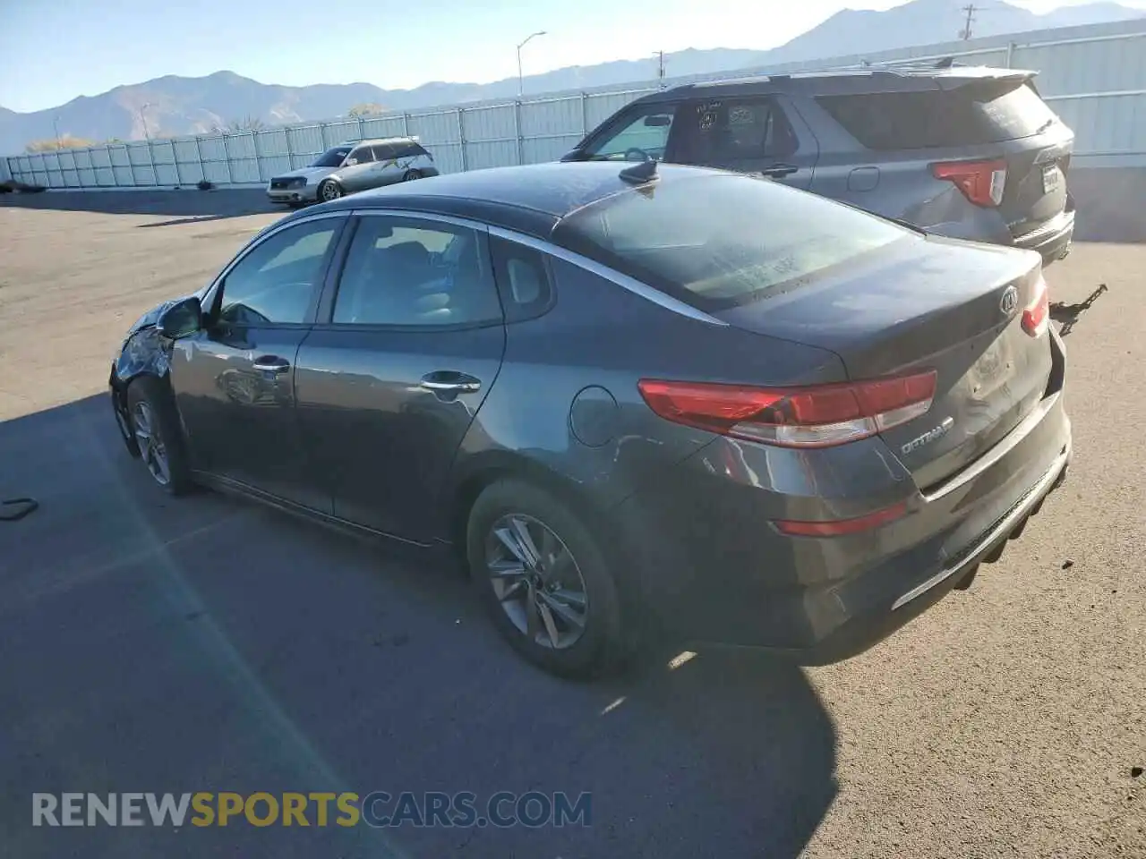 2 Фотография поврежденного автомобиля 5XXGT4L31LG289091 KIA OPTIMA 2020