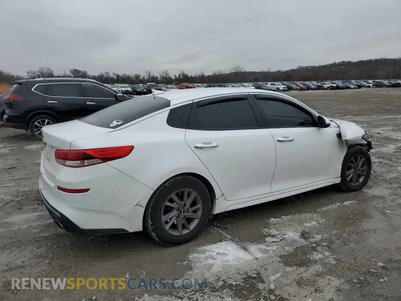 3 Photograph of a damaged car 5XXGT4L31LG402955 KIA OPTIMA 2020