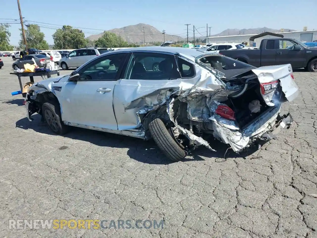 2 Photograph of a damaged car 5XXGT4L31LG422283 KIA OPTIMA 2020