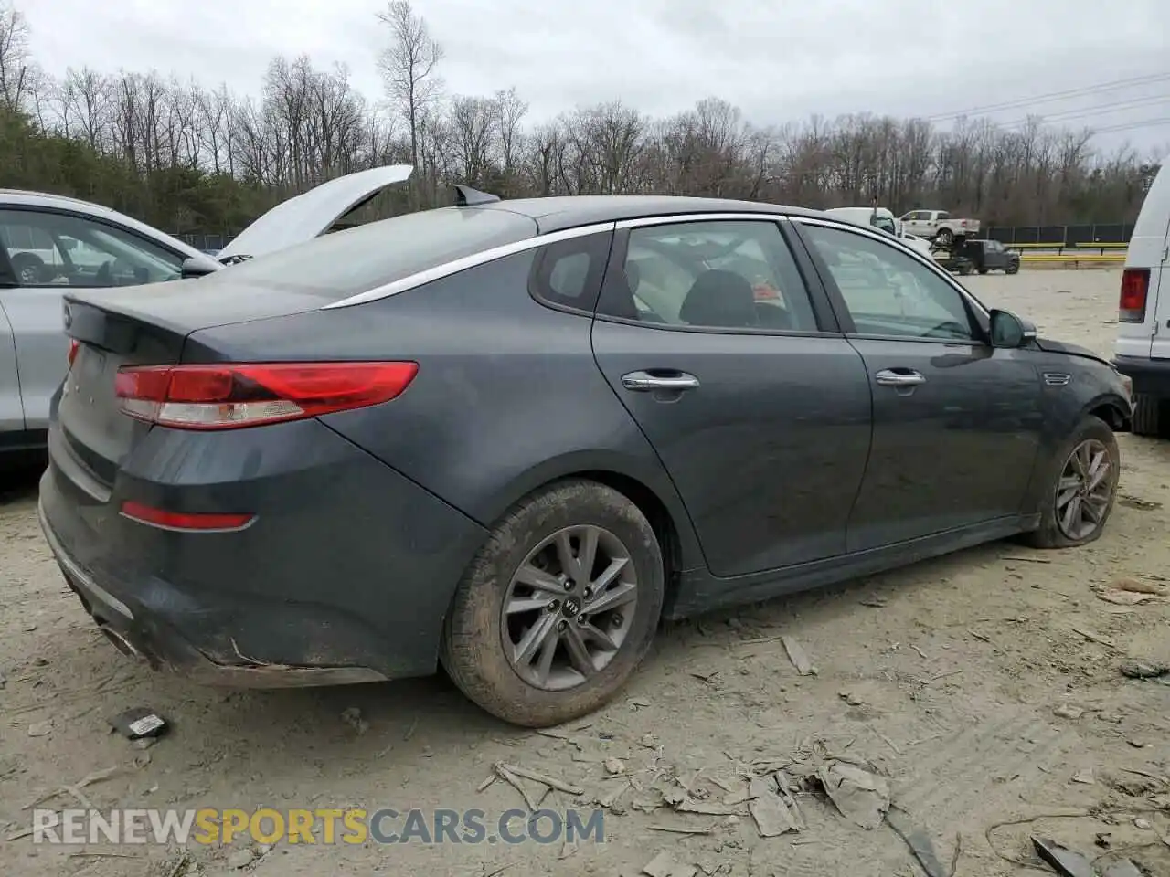 3 Photograph of a damaged car 5XXGT4L32LG448231 KIA OPTIMA 2020