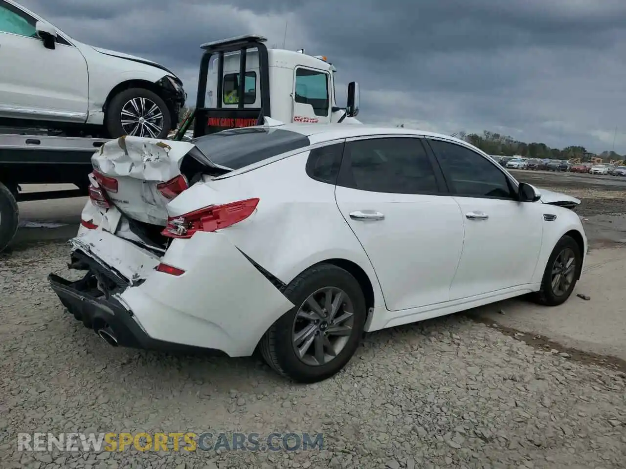 3 fotografías del automóvil dañado 5XXGT4L32LG451436 KIA OPTIMA 2020