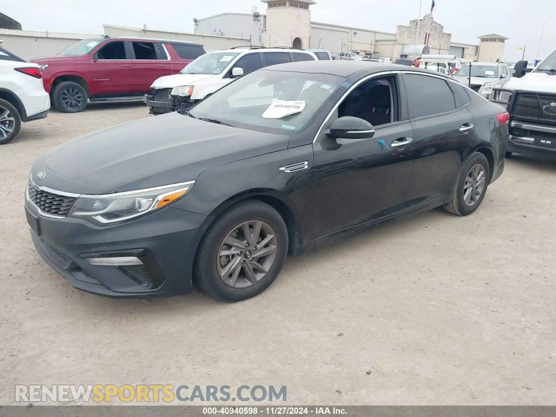 2 fotografías del automóvil dañado 5XXGT4L34LG400939 KIA OPTIMA 2020