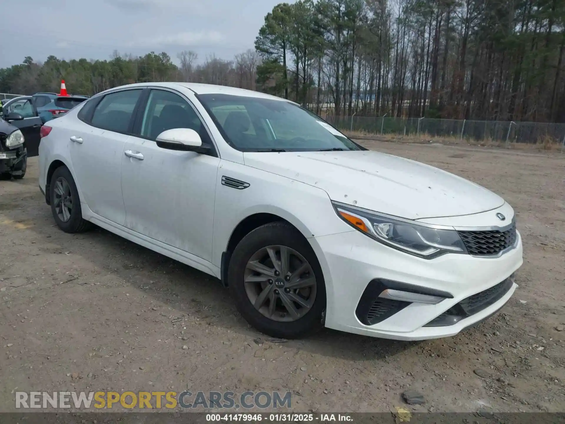 1 Photograph of a damaged car 5XXGT4L35LG420813 KIA OPTIMA 2020