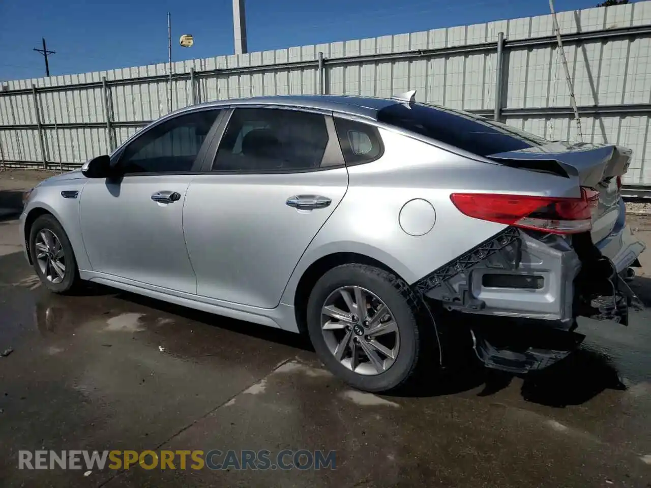 2 Photograph of a damaged car 5XXGT4L35LG450121 KIA OPTIMA 2020