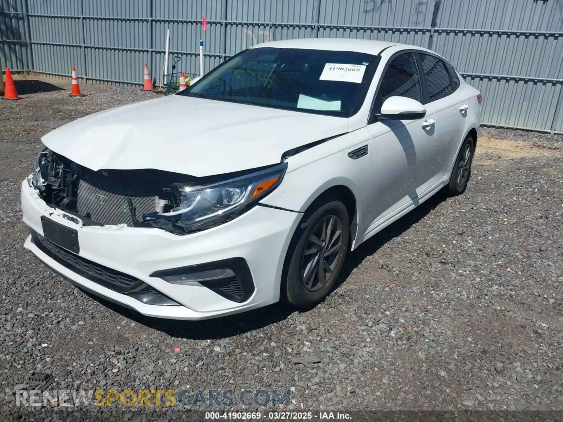 2 Фотография поврежденного автомобиля 5XXGT4L36LG396909 KIA OPTIMA 2020