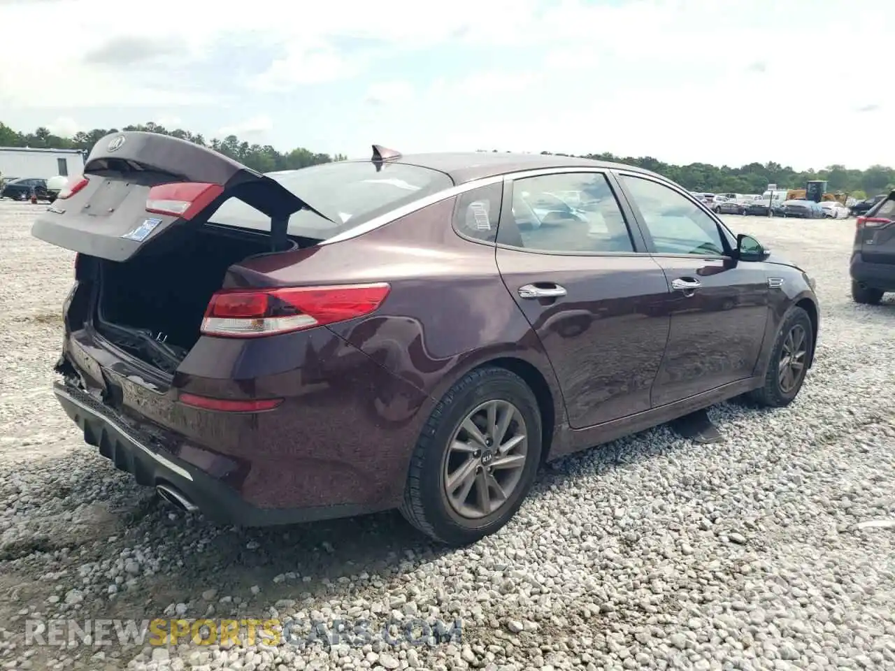 3 Photograph of a damaged car 5XXGT4L36LG409674 KIA OPTIMA 2020