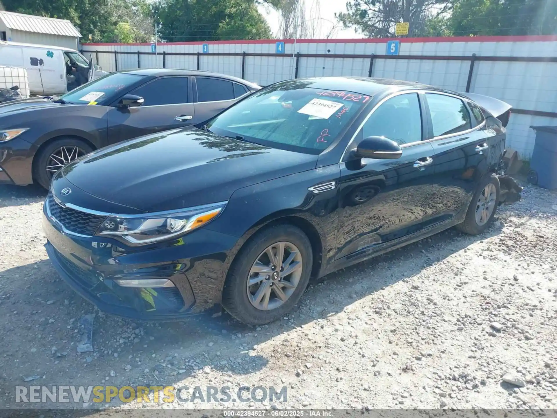 2 Photograph of a damaged car 5XXGT4L36LG427916 KIA OPTIMA 2020