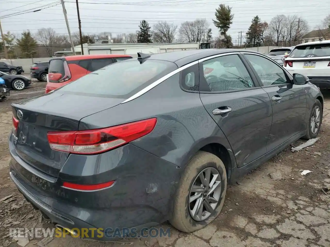 3 Photograph of a damaged car 5XXGT4L37LG431375 KIA OPTIMA 2020