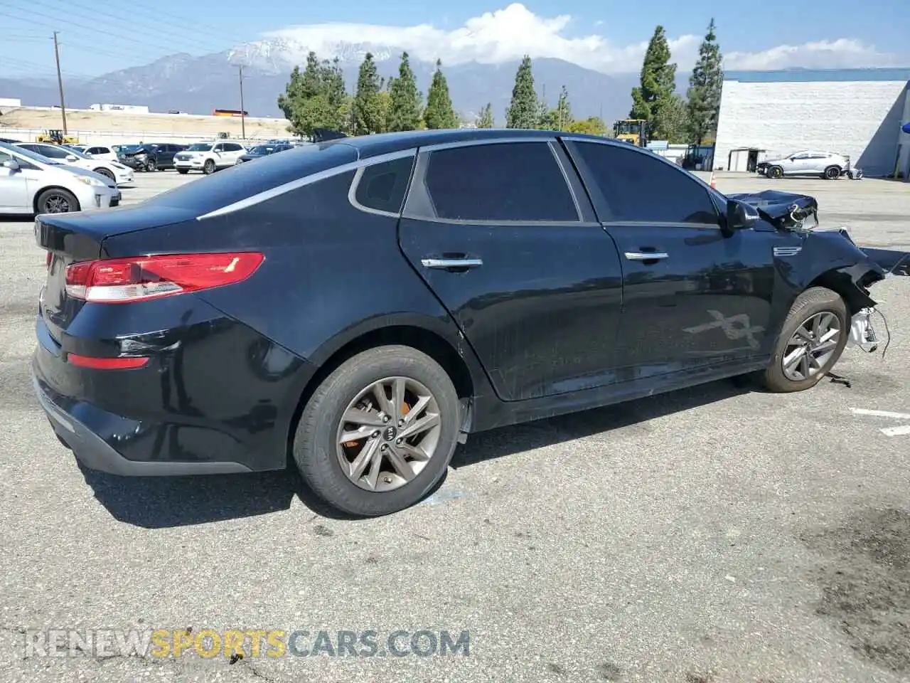 3 Photograph of a damaged car 5XXGT4L38LG403875 KIA OPTIMA 2020