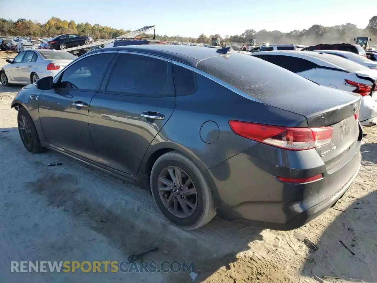 2 Фотография поврежденного автомобиля 5XXGT4L38LG431384 KIA OPTIMA 2020
