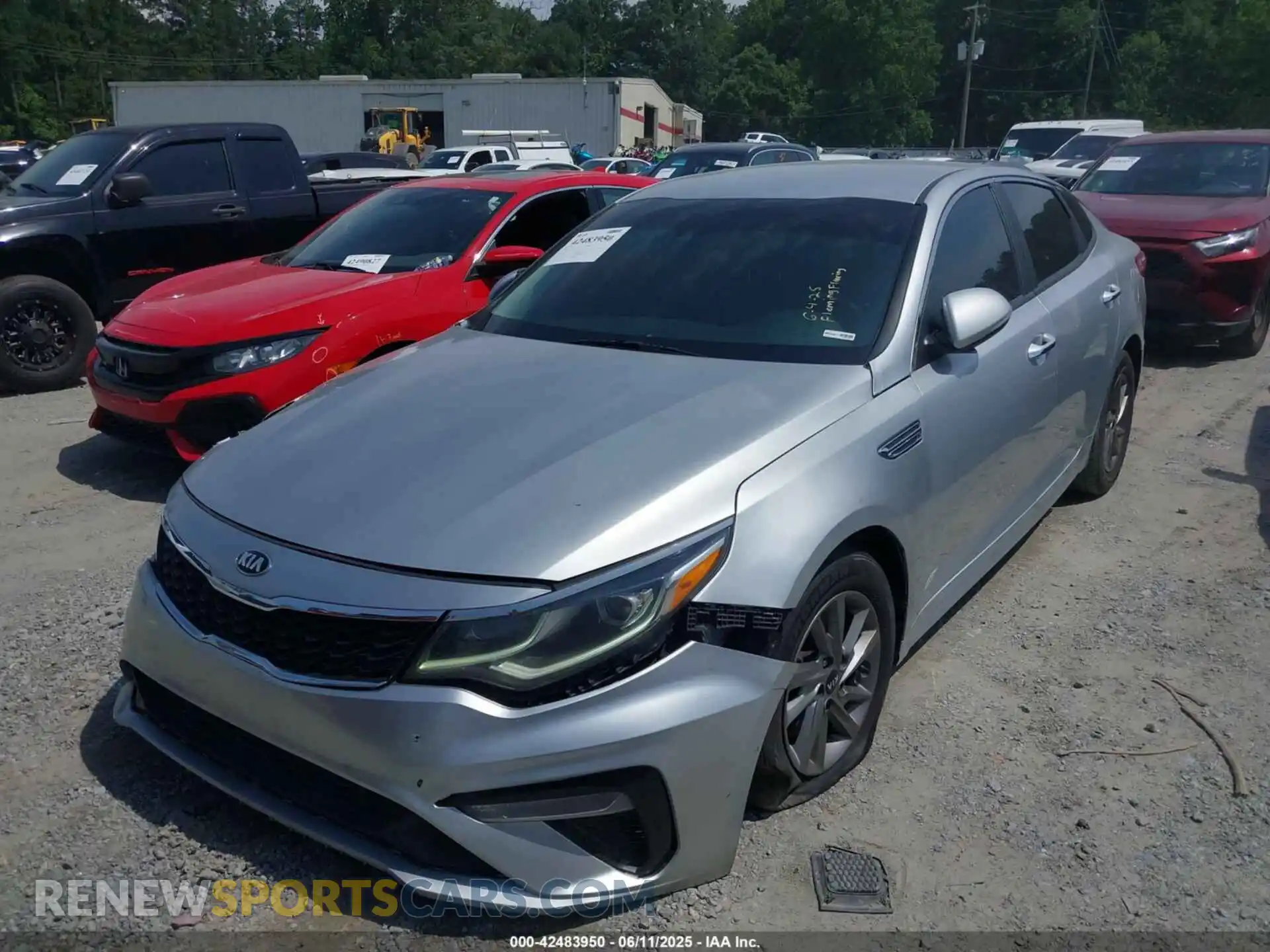 2 fotografías del automóvil dañado 5XXGT4L3XLG429961 KIA OPTIMA 2020