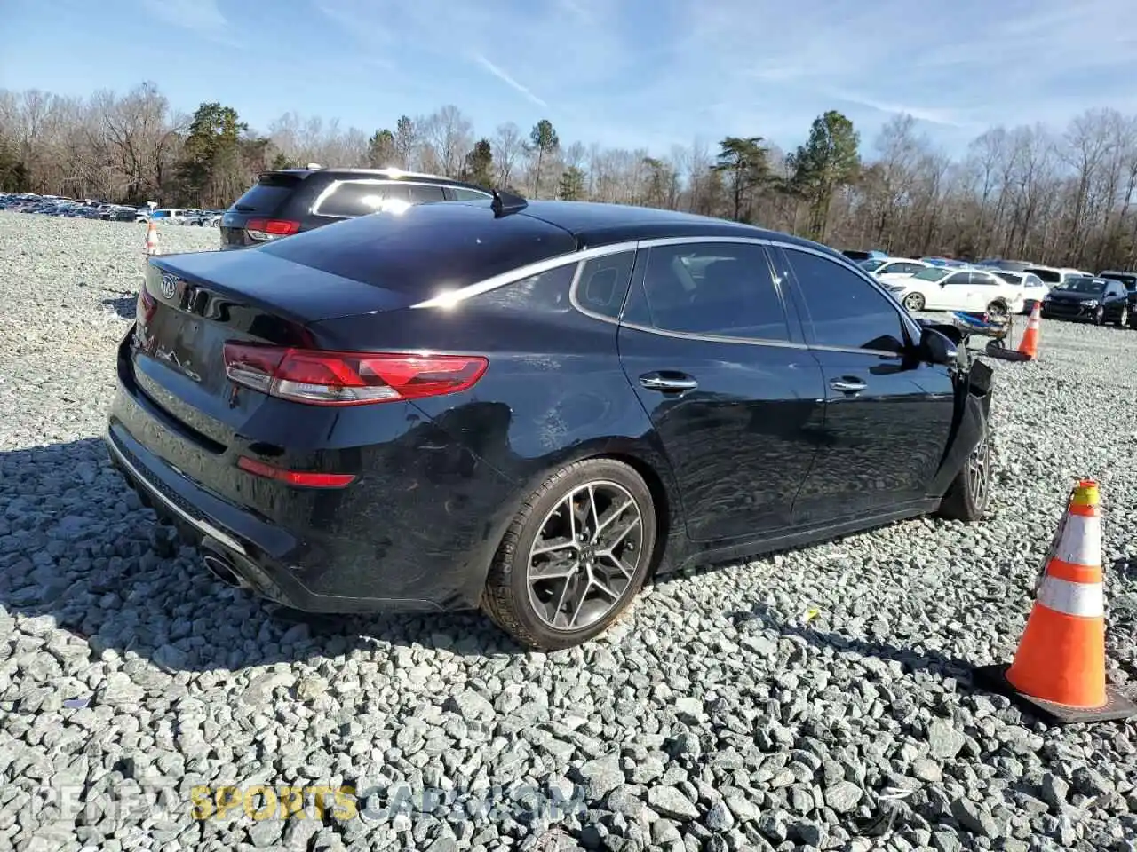 3 Photograph of a damaged car 5XXGT4L3XLG433721 KIA OPTIMA 2020