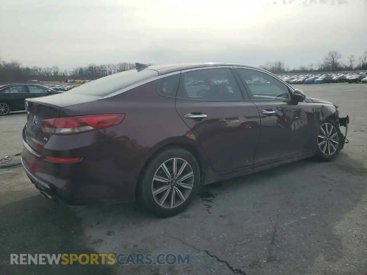 3 Photograph of a damaged car 5XXGU4L14LG424377 KIA OPTIMA 2020