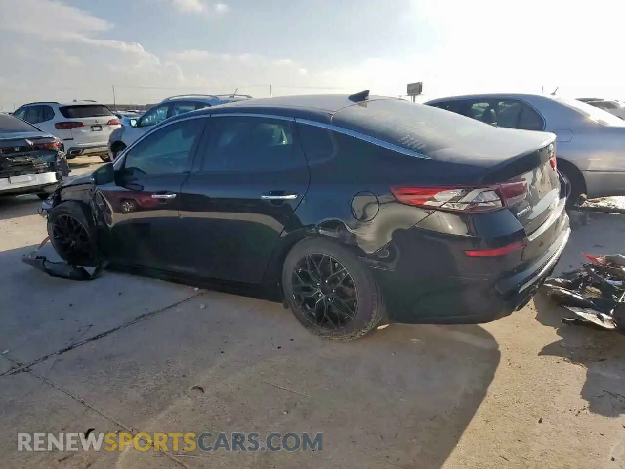 2 Photograph of a damaged car 5XXGU4L19LG412662 KIA OPTIMA 2020