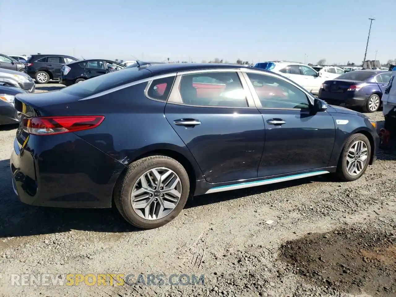 3 Photograph of a damaged car KNAGU4LE6L5040797 KIA OPTIMA 2020