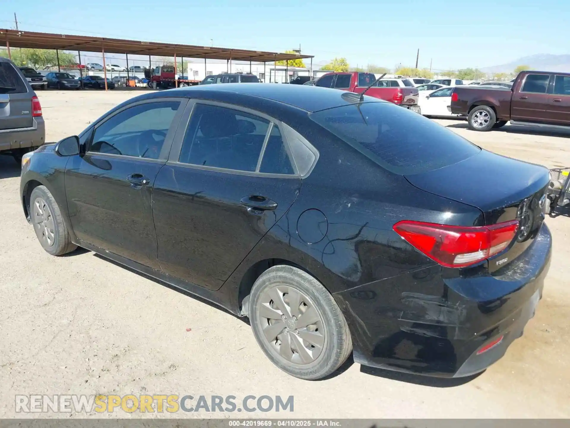 3 Photograph of a damaged car 3KPA24AB1KE217217 KIA RIO 2019