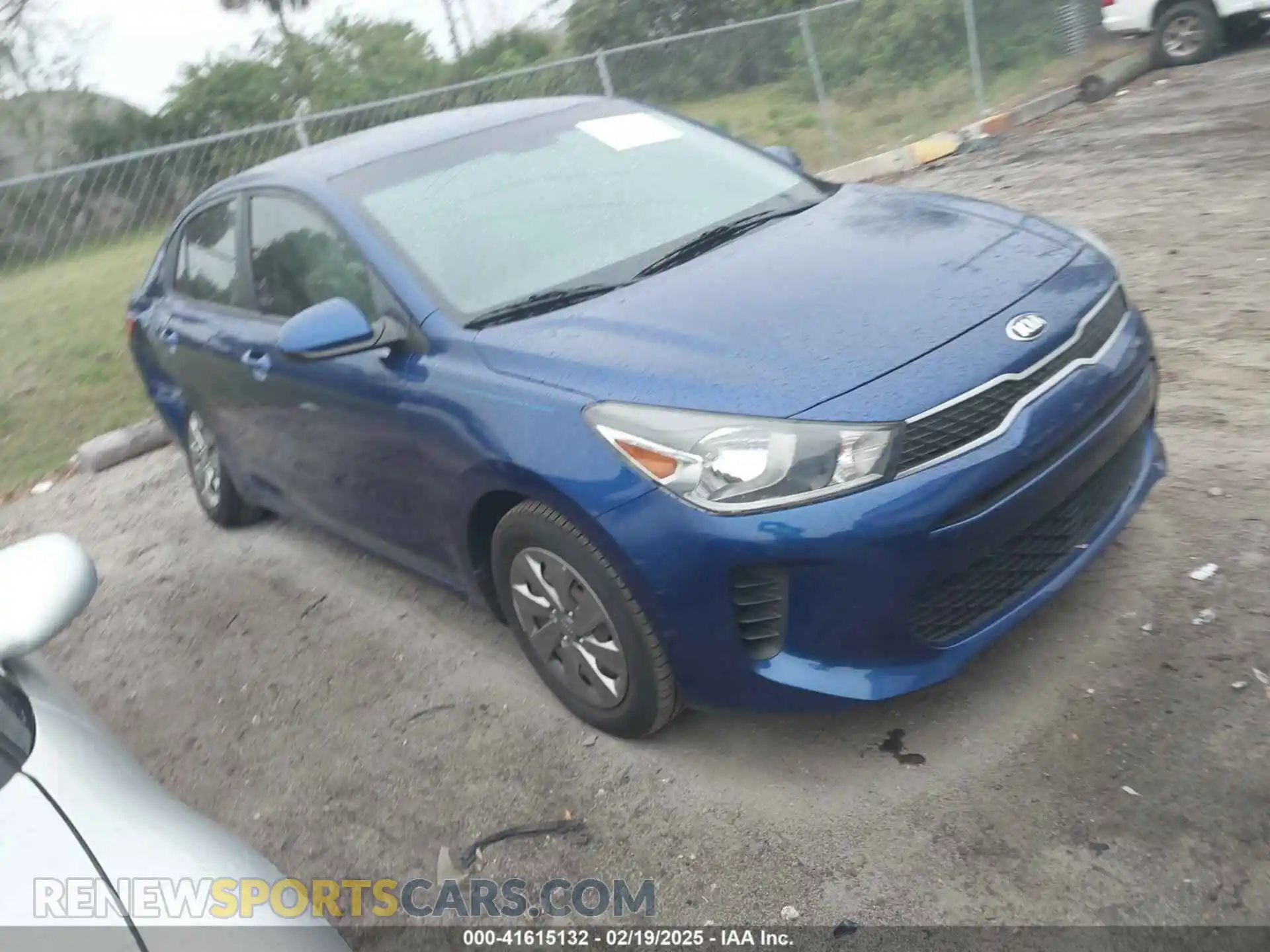 1 Photograph of a damaged car 3KPA24AB2KE201558 KIA RIO 2019