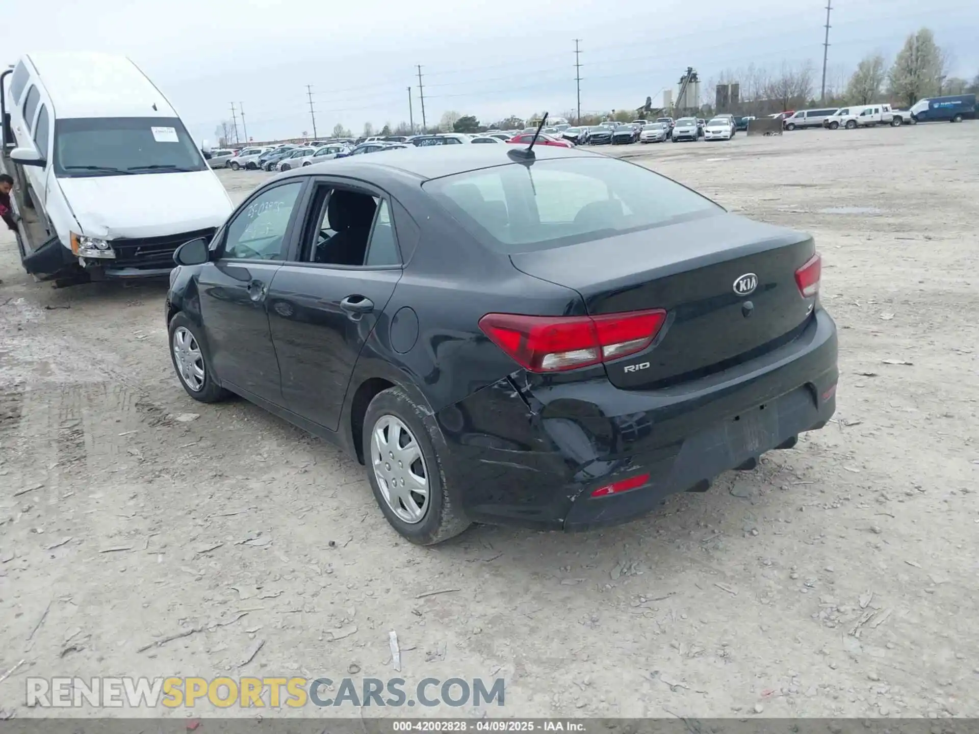 3 Photograph of a damaged car 3KPA24AB2KE209904 KIA RIO 2019