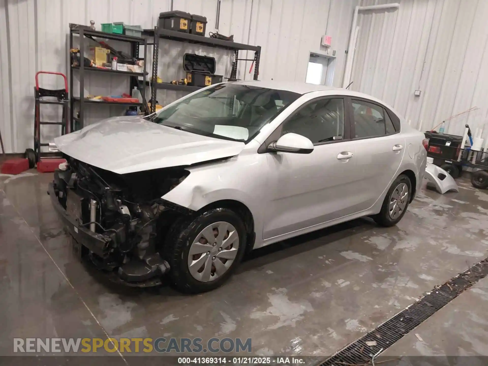 2 Photograph of a damaged car 3KPA24AB3KE237436 KIA RIO 2019
