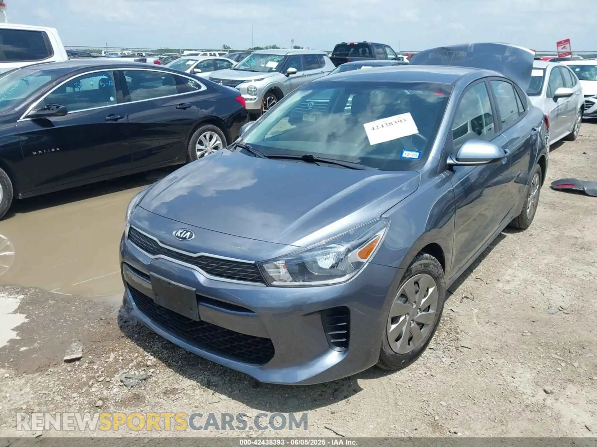 2 Photograph of a damaged car 3KPA24AD0LE297032 KIA RIO 2020