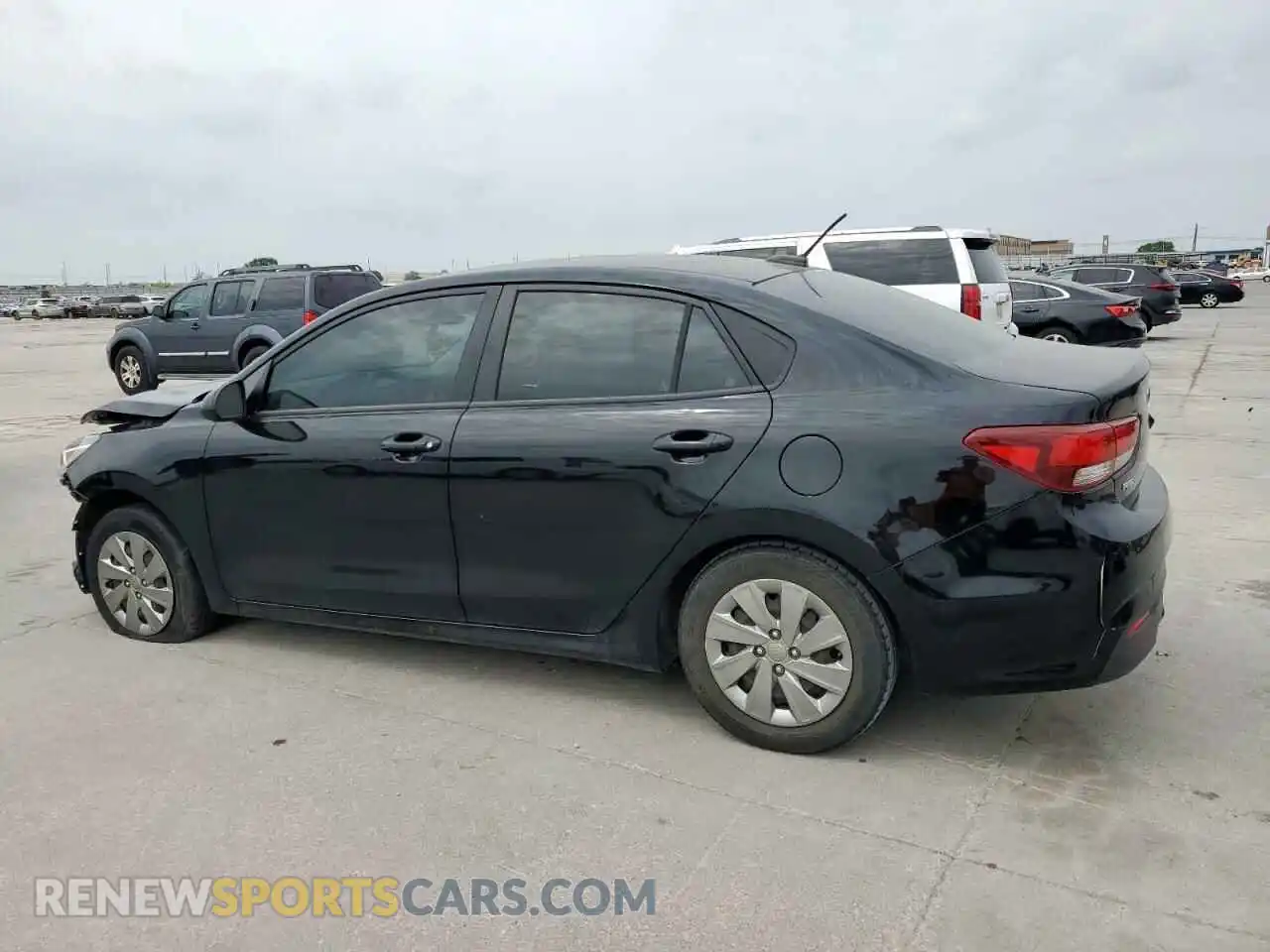 2 fotografías del automóvil dañado 3KPA24AD3LE337281 KIA RIO 2020