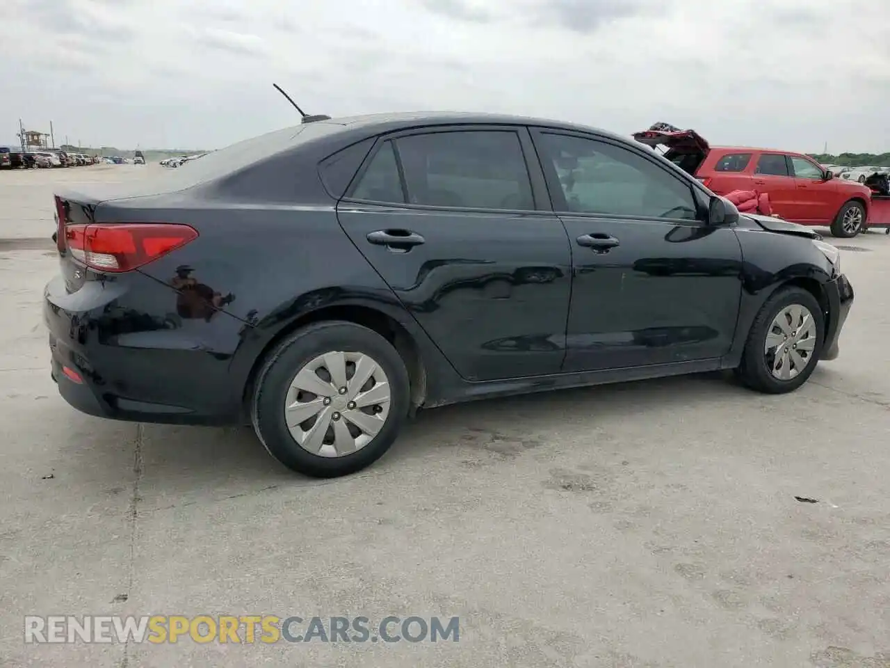 3 fotografías del automóvil dañado 3KPA24AD3LE337281 KIA RIO 2020
