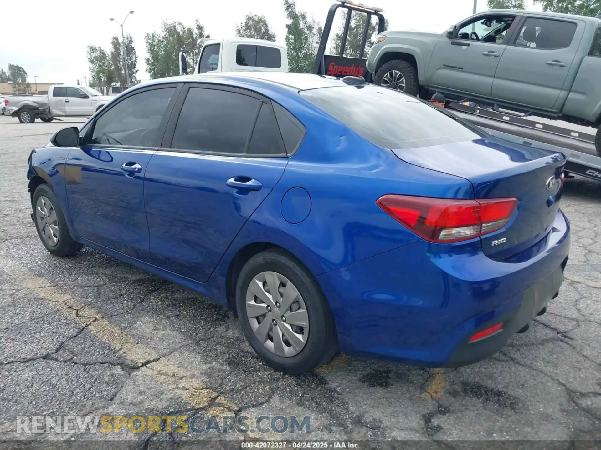 3 Photograph of a damaged car 3KPA24AD4LE258976 KIA RIO 2020