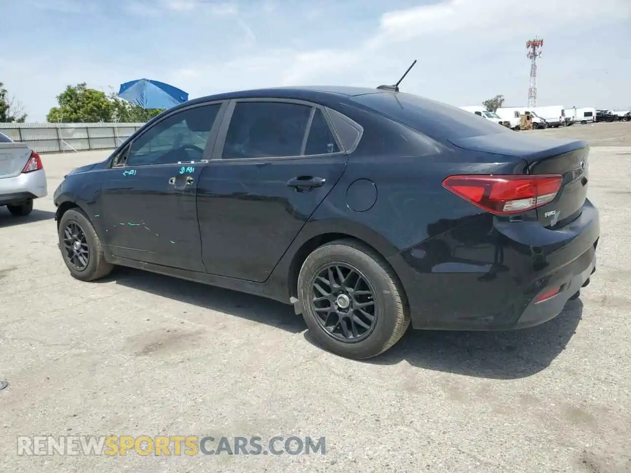 2 Photograph of a damaged car 3KPA24AD4LE260551 KIA RIO 2020