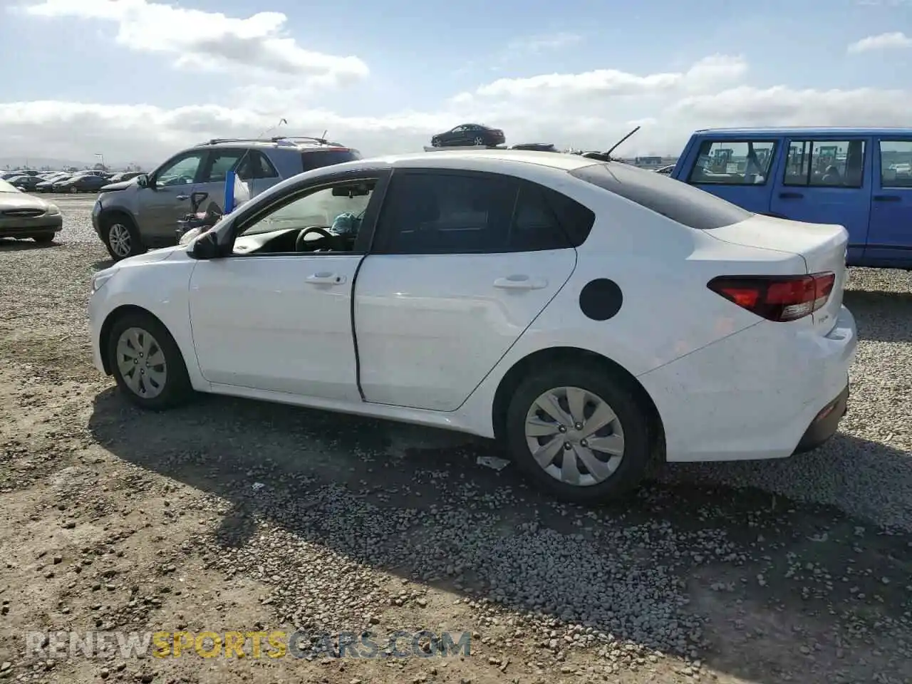2 Photograph of a damaged car 3KPA24AD4LE312552 KIA RIO 2020