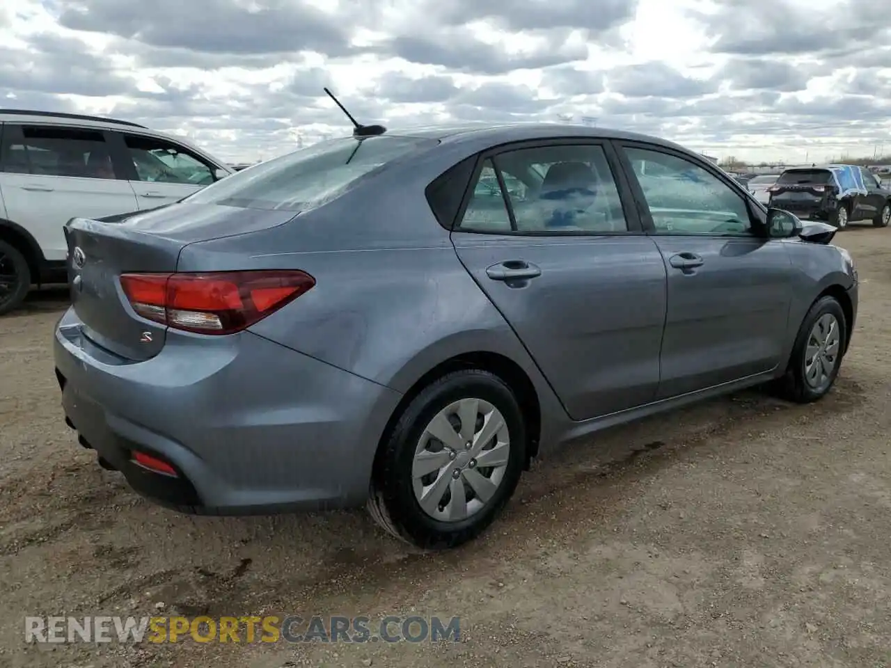 3 Photograph of a damaged car 3KPA24AD4LE337628 KIA RIO 2020