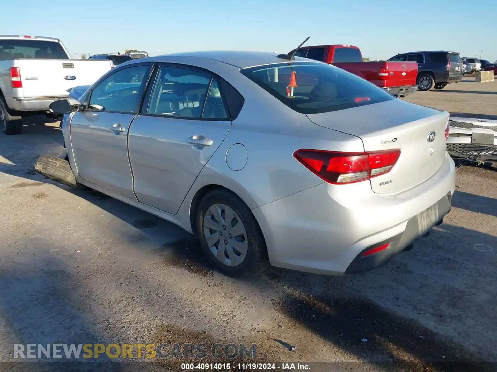 3 Photograph of a damaged car 3KPA24AD4LE355322 KIA RIO 2020