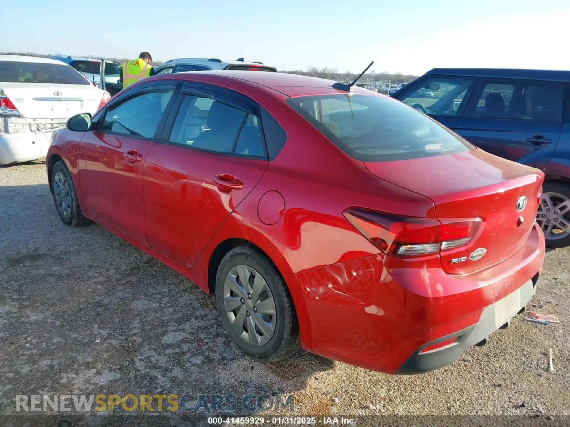 3 Photograph of a damaged car 3KPA24AD5LE334365 KIA RIO 2020
