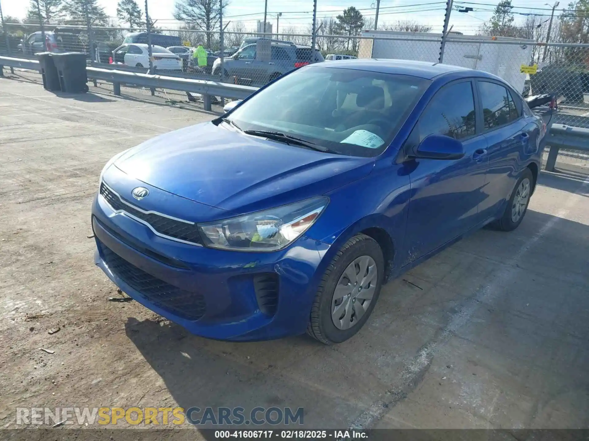 2 fotografías del automóvil dañado 3KPA24AD7LE349076 KIA RIO 2020