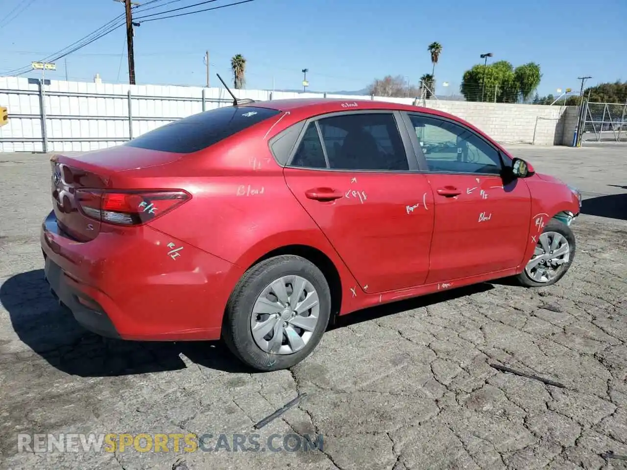 3 Photograph of a damaged car 3KPA24AD8LE312148 KIA RIO 2020