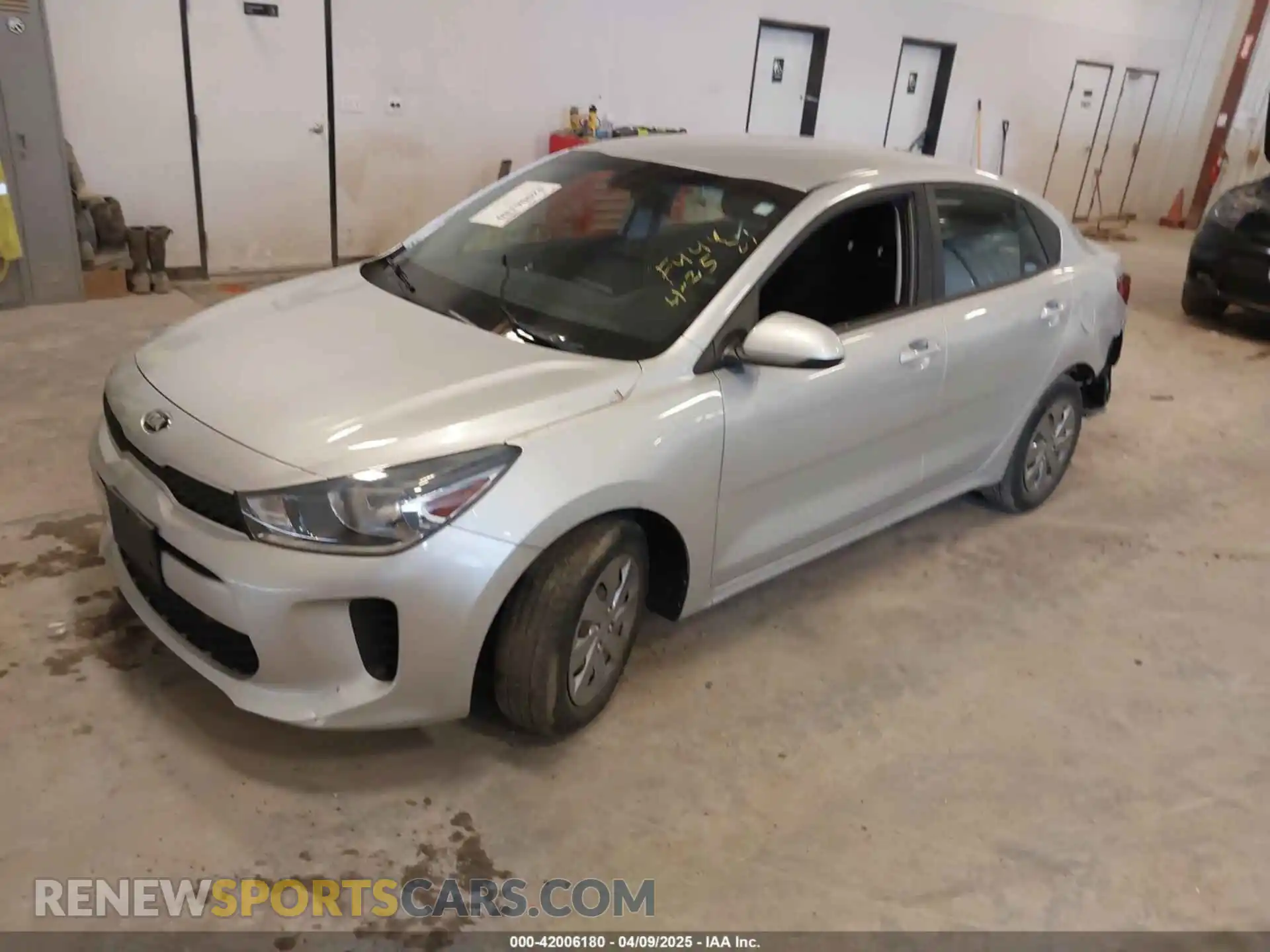 2 Photograph of a damaged car 3KPA24AD9LE263266 KIA RIO 2020