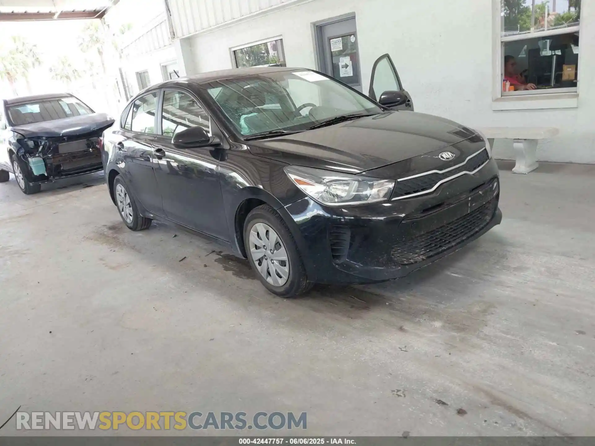 1 Photograph of a damaged car 3KPA24ADXLE362873 KIA RIO 2020